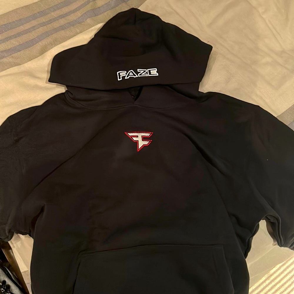 Faze Clan Men’s Hoodie